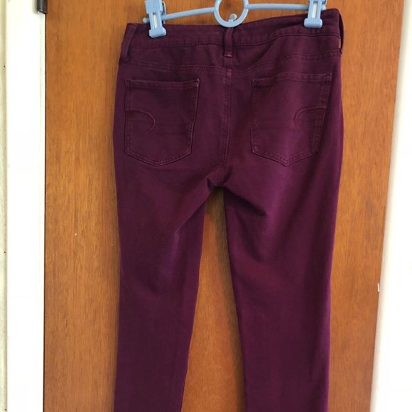 American Eagle, Size 4, low-Rise, Super Stretch Jegging, Color: grape purple - Picture 3 of 12